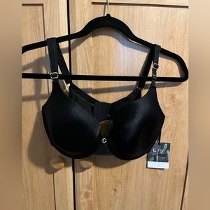 Black bra NWT